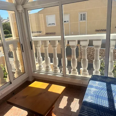 Homely Royal Apartamento