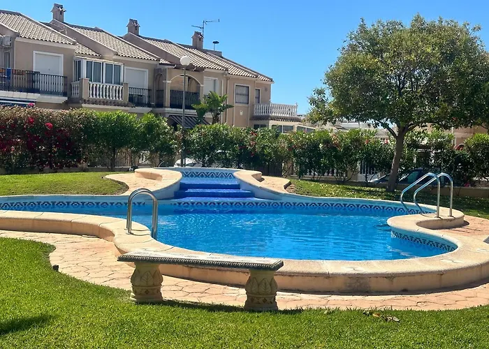 Homely Royal Lägenhet Torrevieja