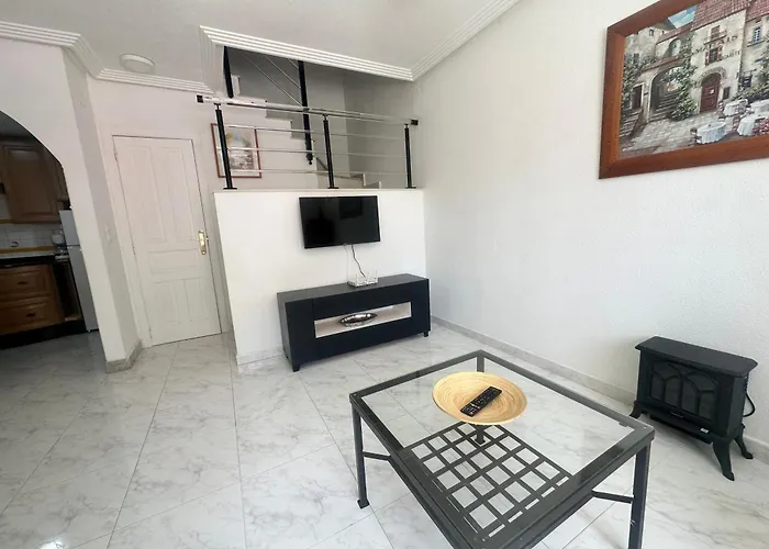 Homely Royal Lägenhet Torrevieja