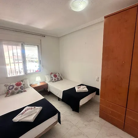 Homely Royal Apartman *