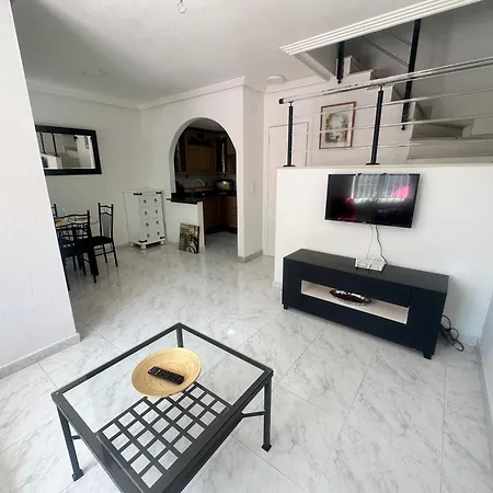 Apartment Homely Royal Torrevieja