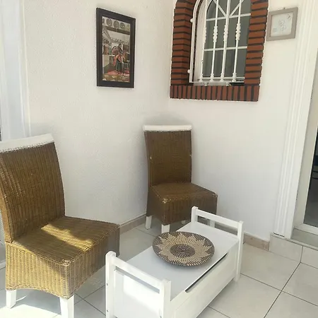 Apartment Homely Royal