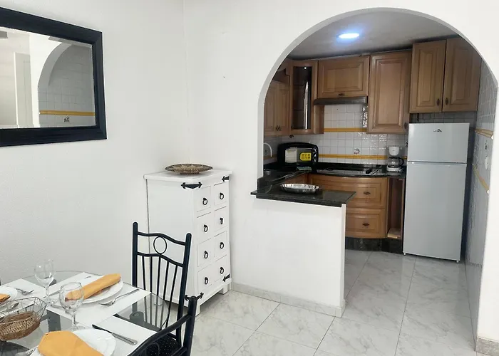 Homely Royal Apartamento