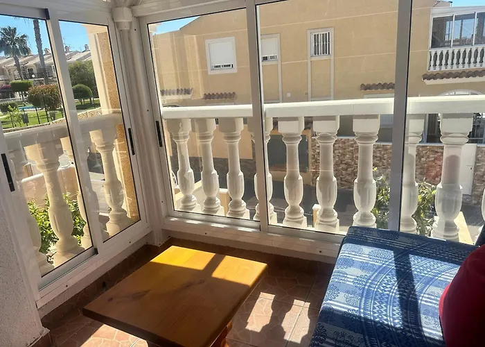 Homely Royal Apartamento